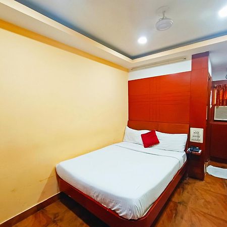 Hotel Pavithra Paradise Bangalore Esterno foto